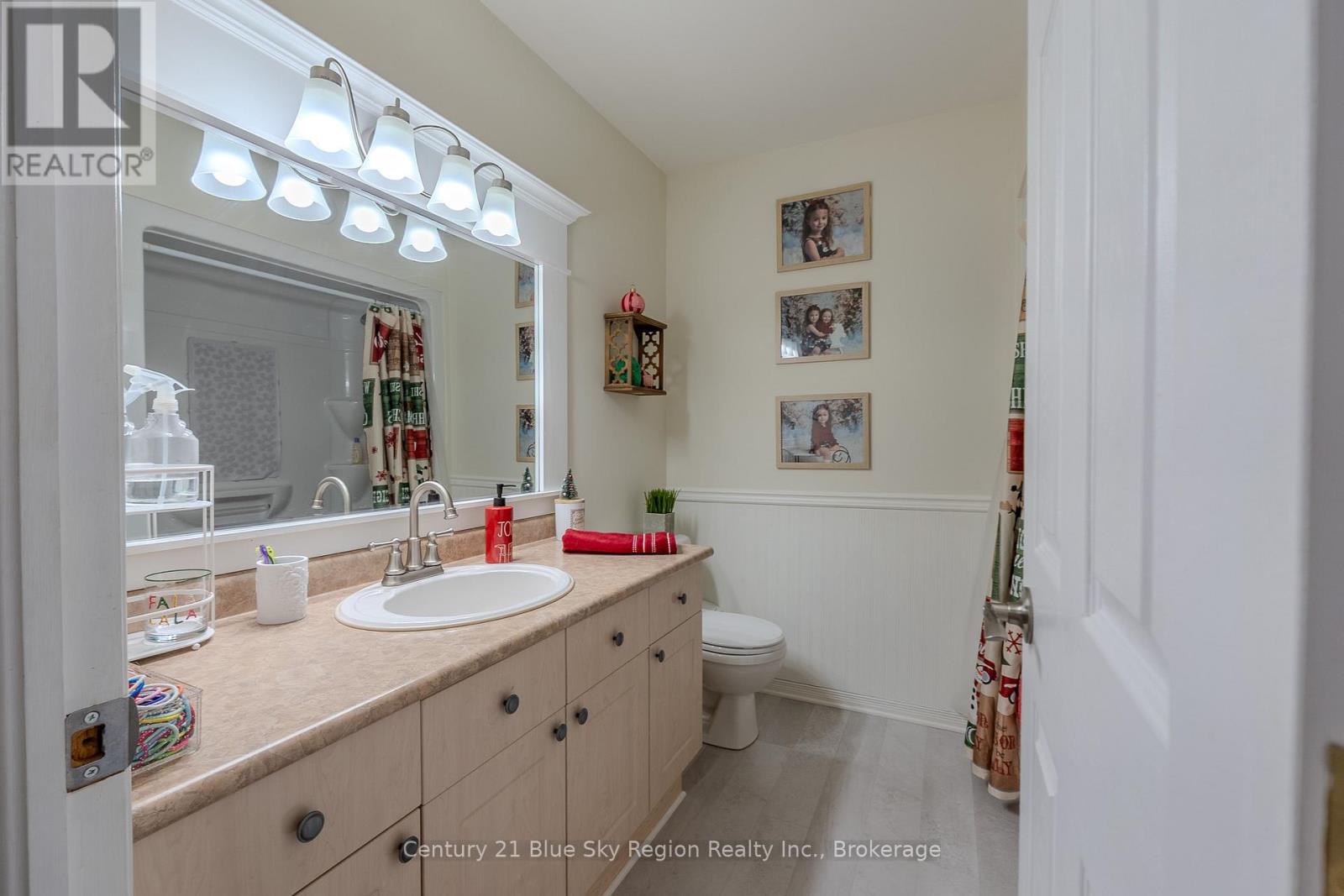 36 Kenwood Hills Drive, North Bay (Airport), Ontario  P1C 1M1 - Photo 16 - X12593676