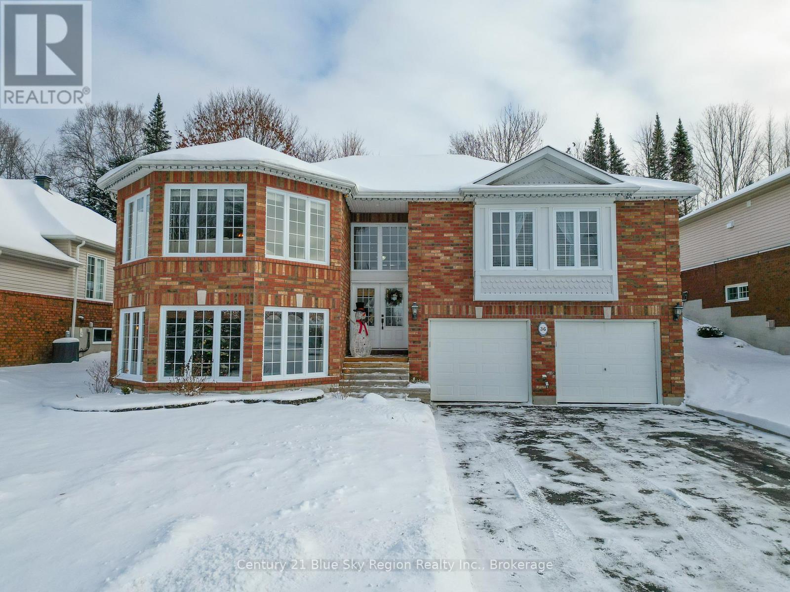 36 Kenwood Hills Drive, North Bay (Airport), Ontario  P1C 1M1 - Photo 2 - X12593676