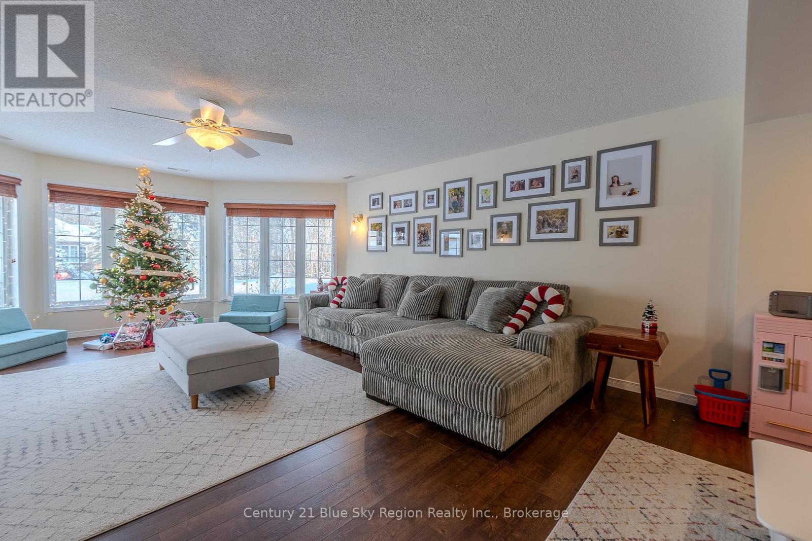 36 Kenwood Hills Drive, North Bay (Airport), Ontario  P1C 1M1 - Photo 28 - X12593676