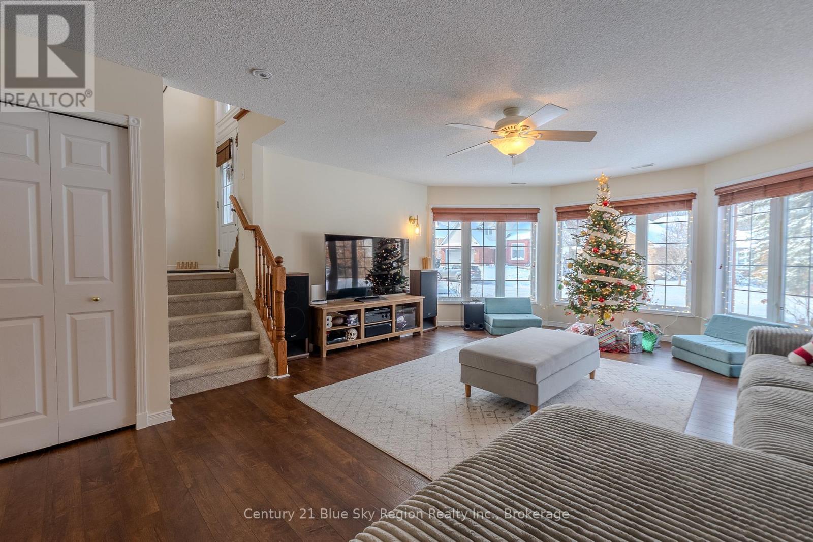 36 Kenwood Hills Drive, North Bay (Airport), Ontario  P1C 1M1 - Photo 29 - X12593676