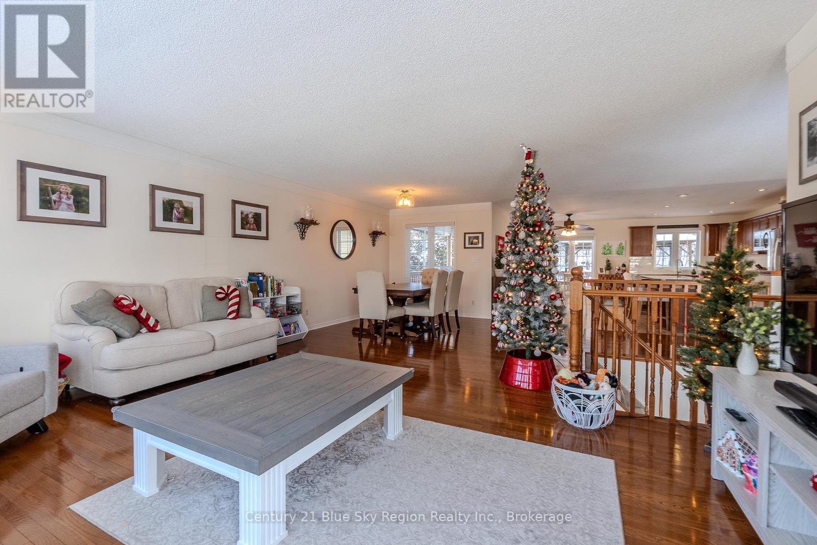 36 Kenwood Hills Drive, North Bay (Airport), Ontario  P1C 1M1 - Photo 6 - X12593676