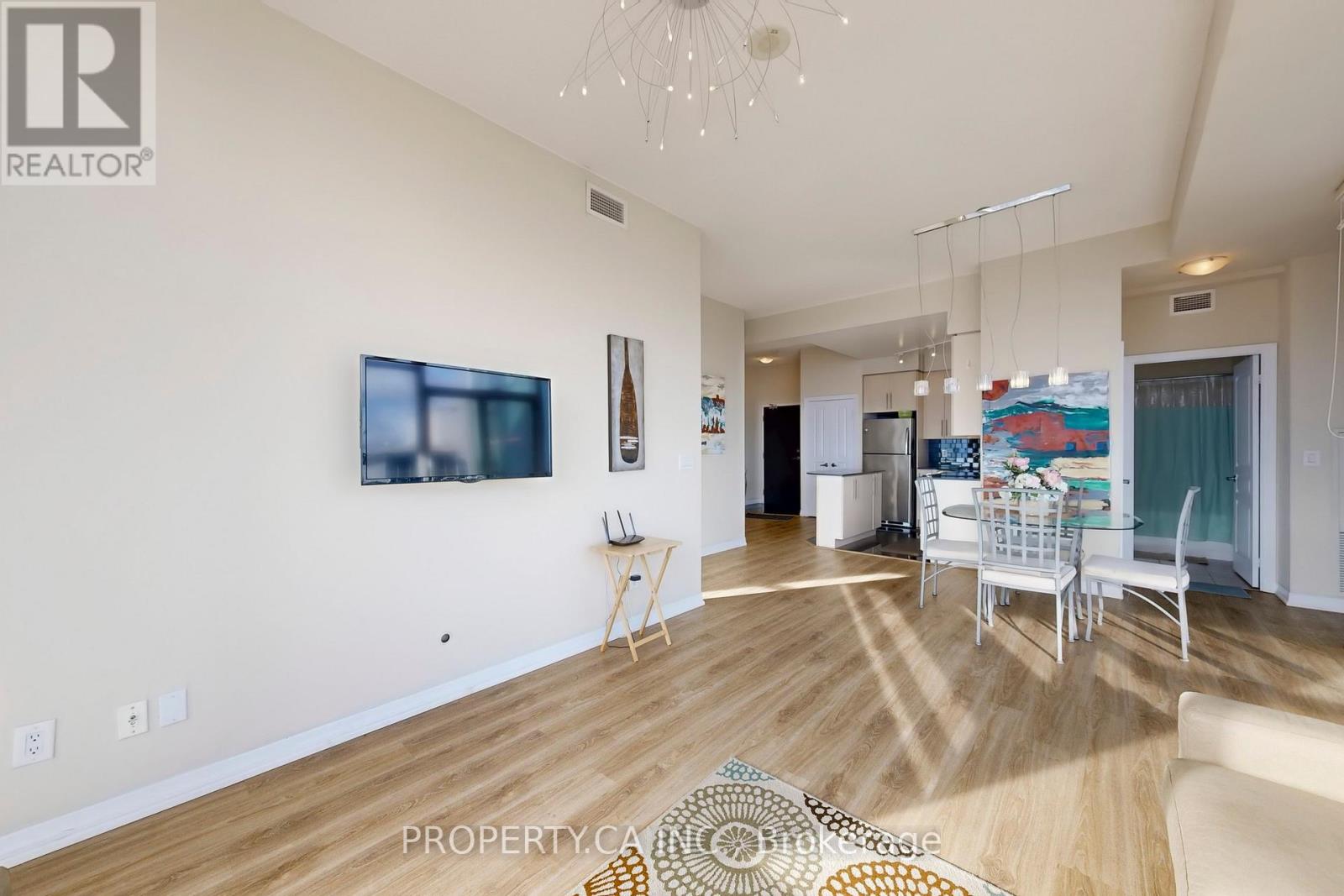 3606 - 225 Webb Drive, Mississauga, Ontario  L5B 4P2 - Photo 8 - W12593544