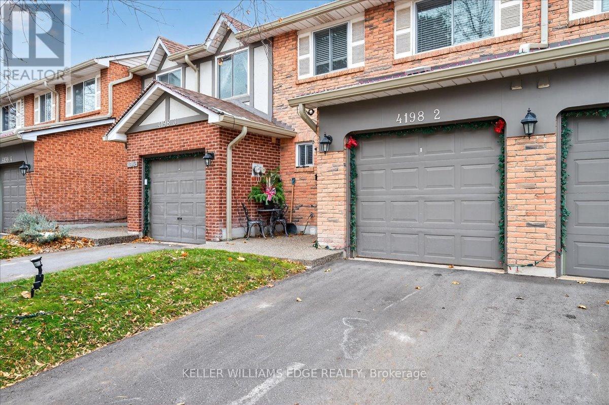 2 - 4198 Longmoor Drive, Burlington, Ontario L7L 5E3 - Photo 2 - W12593560