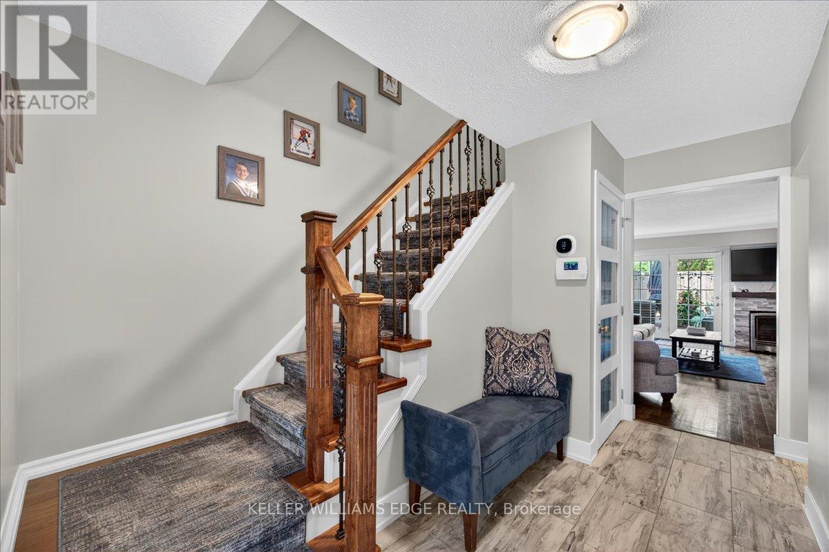 2 - 4198 Longmoor Drive, Burlington, Ontario L7L 5E3 - Photo 5 - W12593560