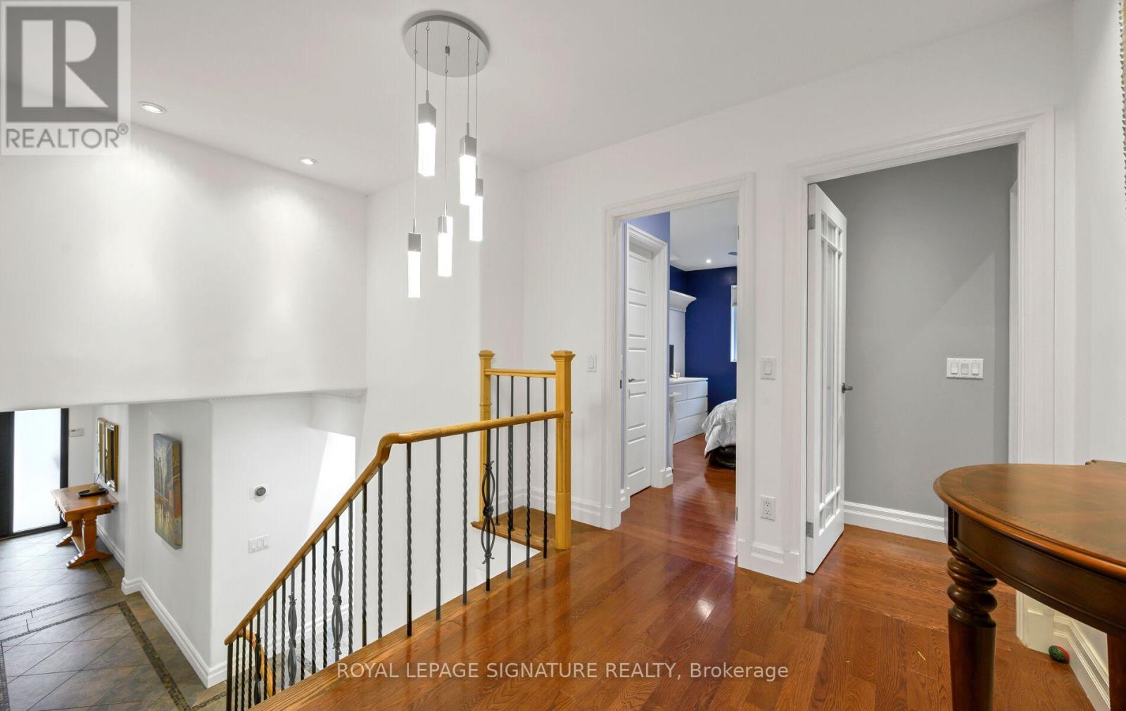 16 Kingsborough Crescent, Toronto, Ontario  M9R 2T9 - Photo 16 - W12593570