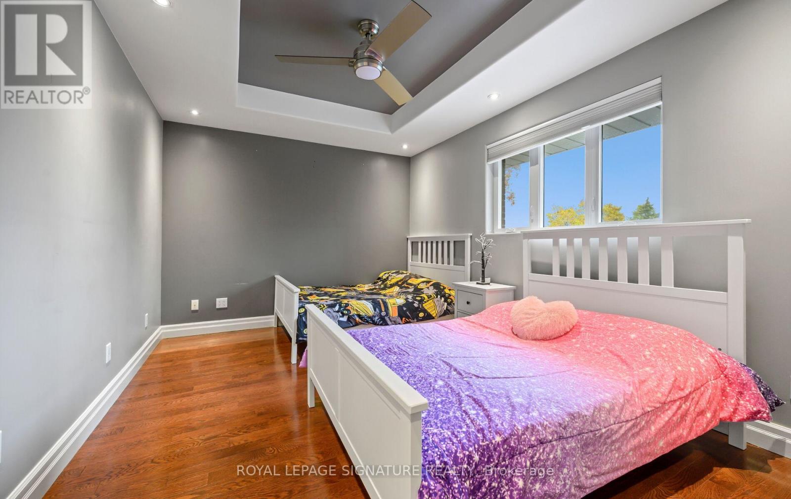 16 Kingsborough Crescent, Toronto, Ontario  M9R 2T9 - Photo 17 - W12593570