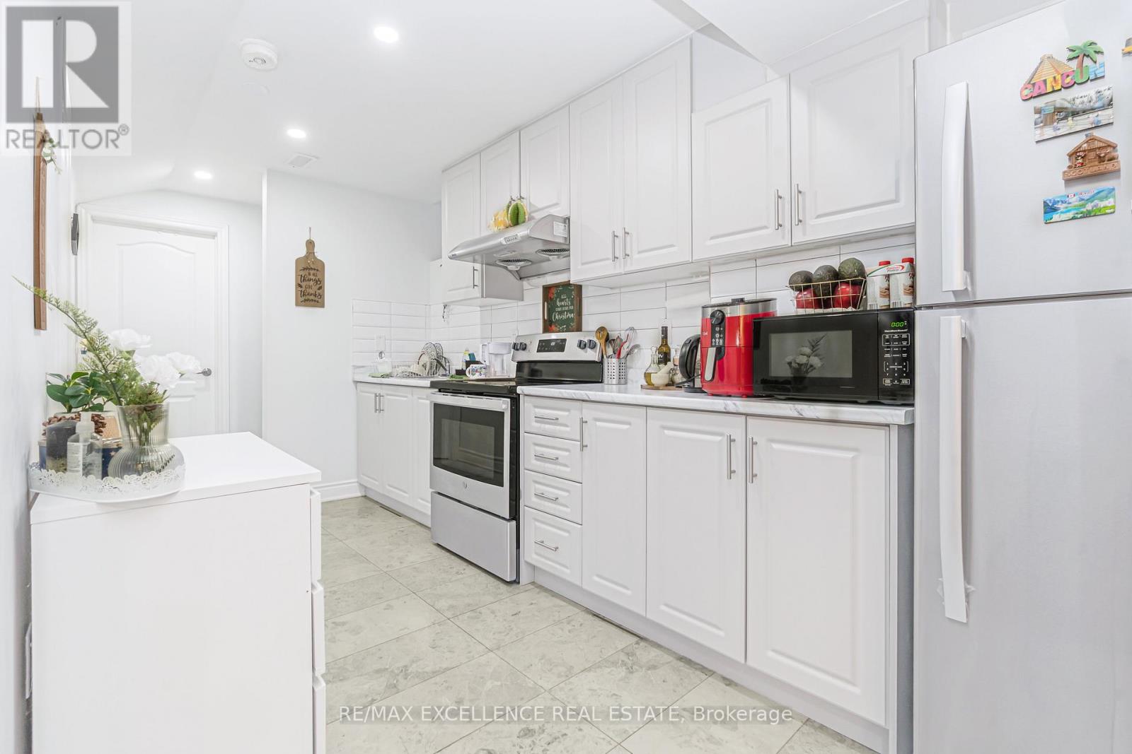 97 Folgate Crescent, Brampton, Ontario  L6R 4A6 - Photo 22 - W12593576