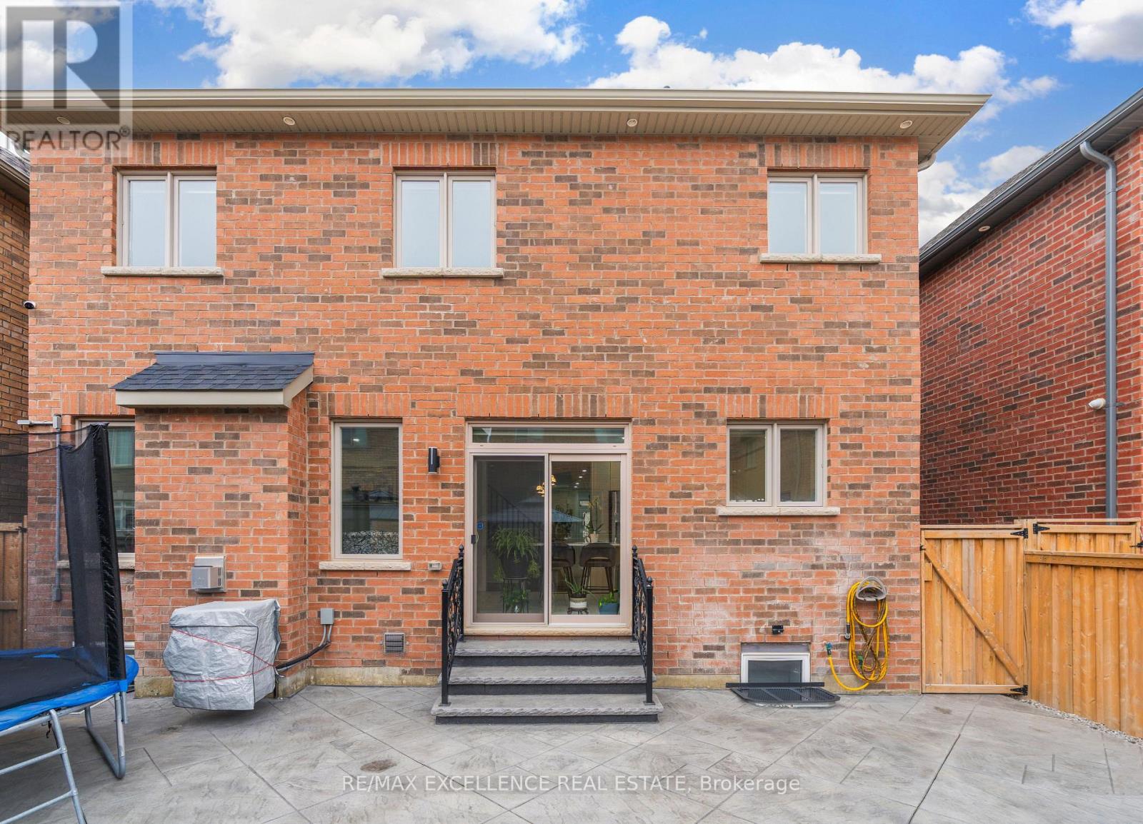 97 Folgate Crescent, Brampton, Ontario  L6R 4A6 - Photo 27 - W12593576