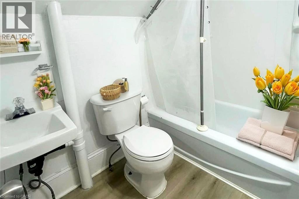 33 Bute Street, Ayr, Ontario N0B 1E0 - Photo 14 - 40789394