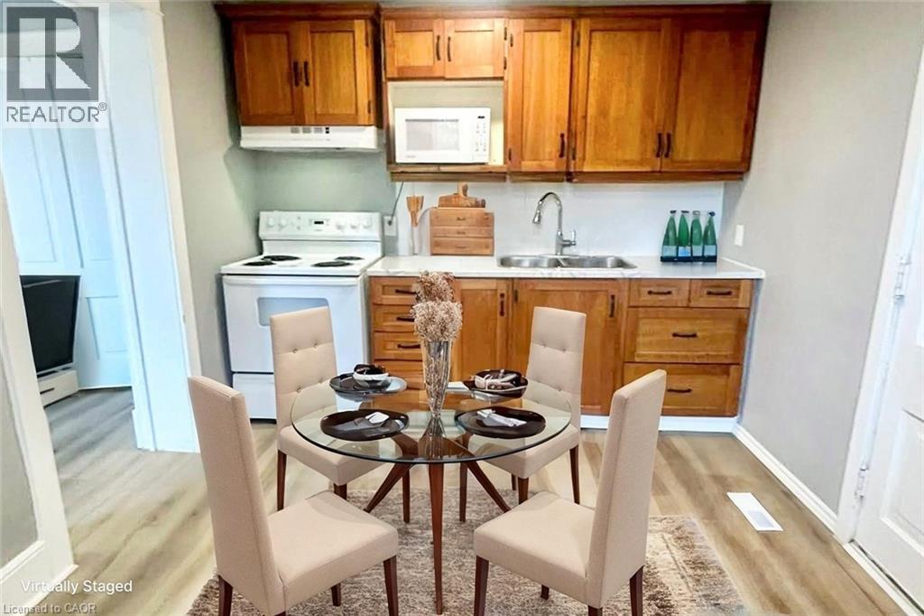 33 Bute Street, Ayr, Ontario N0B 1E0 - Photo 2 - 40789394