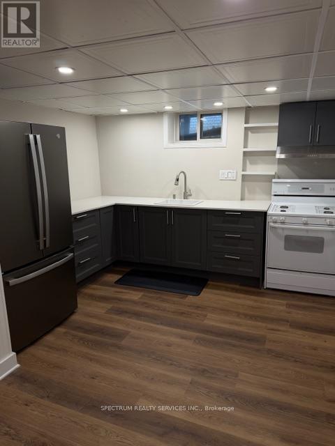 Bsmt - 10 Elrose Road, Brampton, Ontario  L6T 2C2 - Photo 6 - W12591414