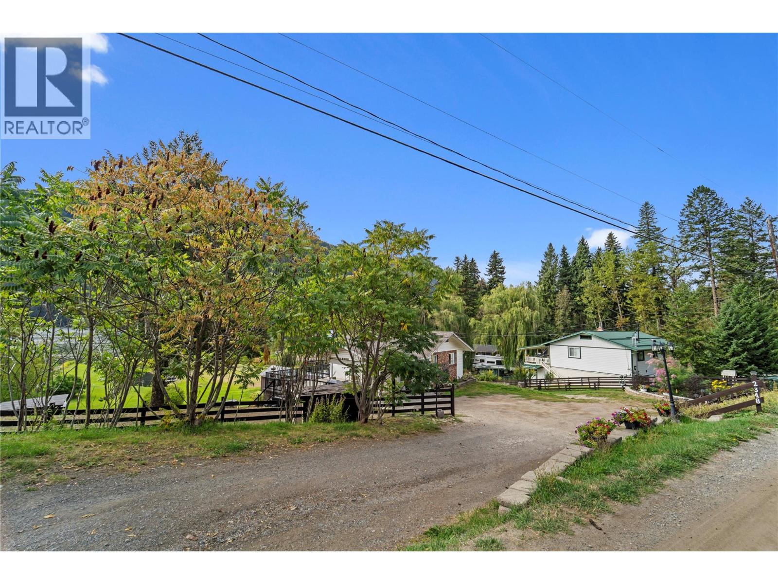 2348 Ojibway Road Kamloops Photo 32 2348 Ojibway Road Kamloops Photo 32