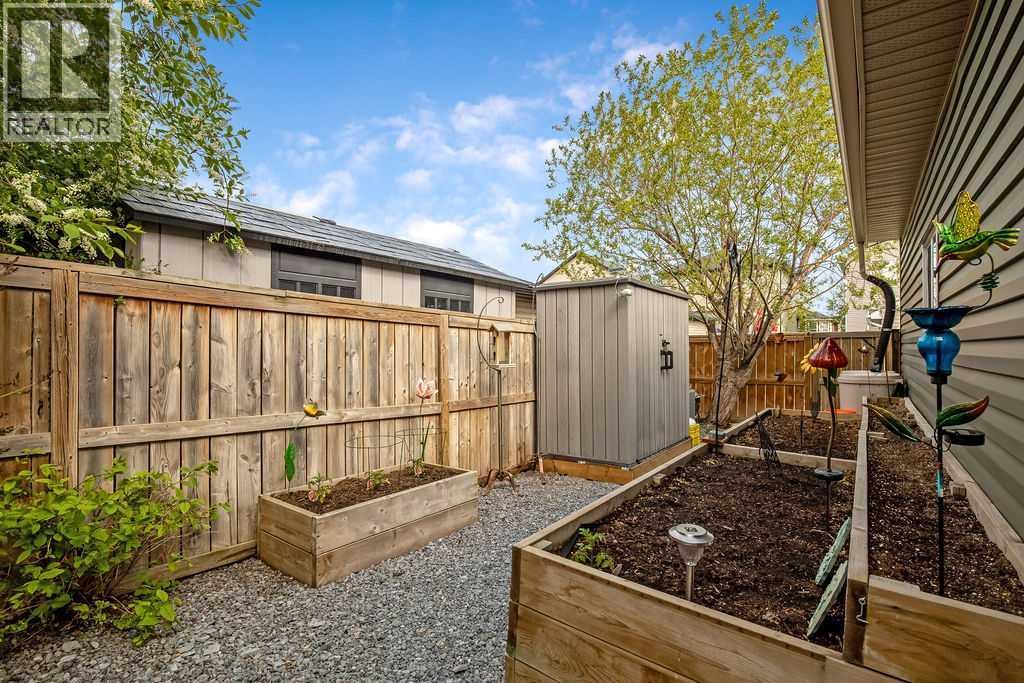 17 Luxstone Crescent Sw, Airdrie, Alberta  T4B 2W6 - Photo 20 - A2262599