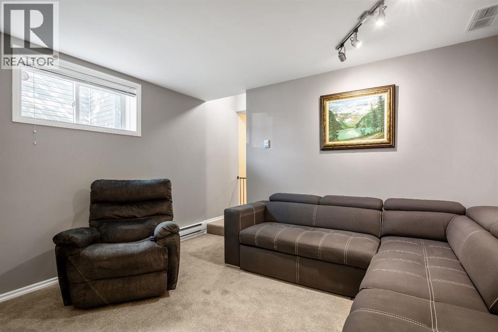 17 Luxstone Crescent Sw, Airdrie, Alberta  T4B 2W6 - Photo 39 - A2262599