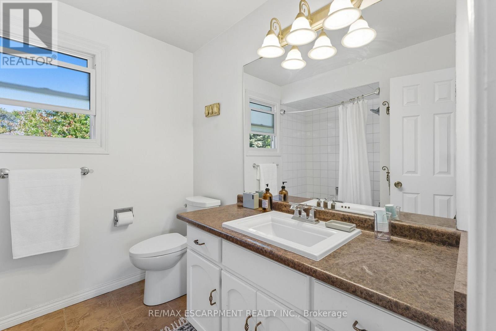 275 Cornwallis Road, Hamilton, Ontario  L9G 3Y9 - Photo 19 - X12593598