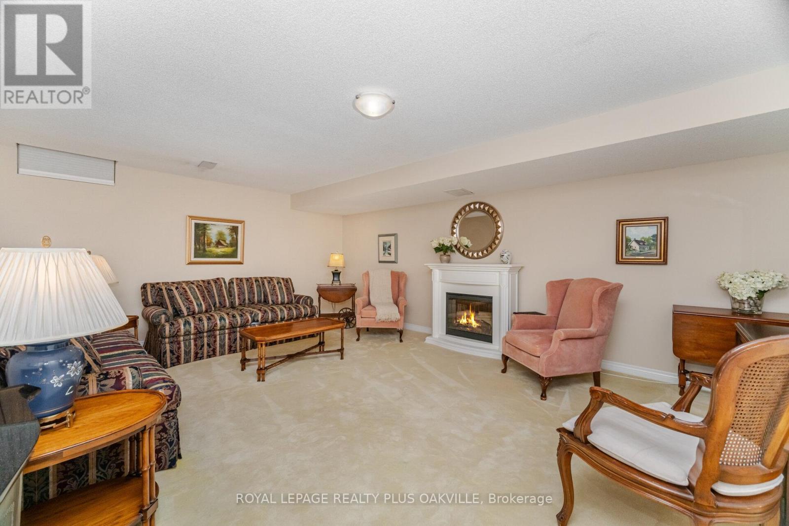 53 Kildonan Crescent, Hamilton, Ontario  L0R 2H5 - Photo 36 - X12593604