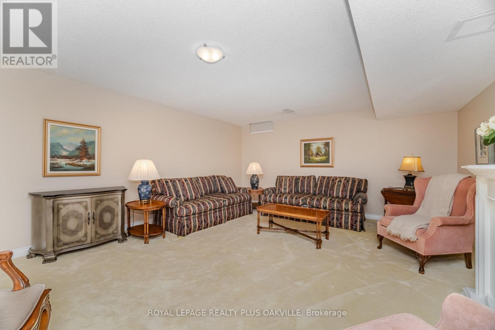 53 Kildonan Crescent, Hamilton, Ontario  L0R 2H5 - Photo 37 - X12593604