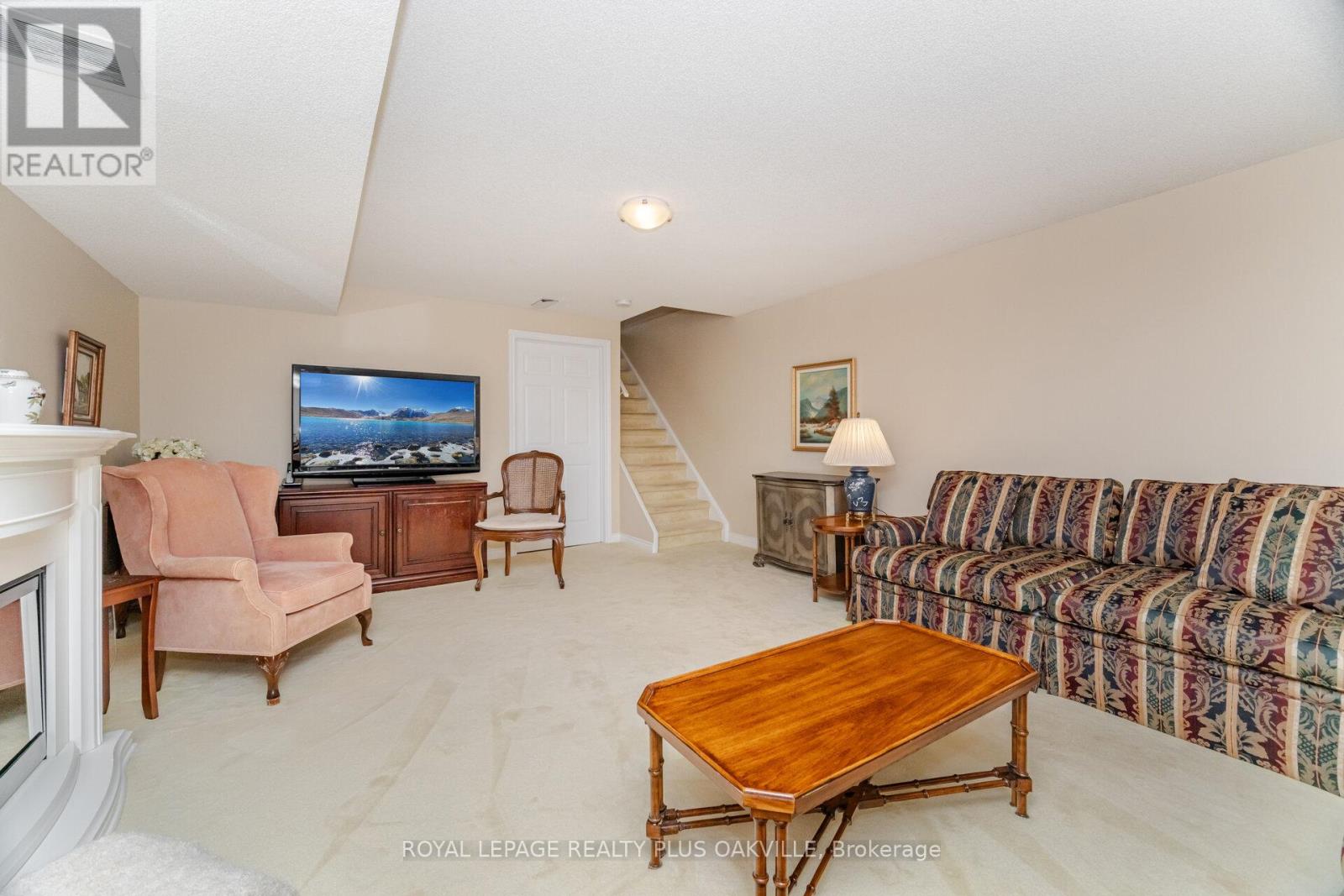 53 Kildonan Crescent, Hamilton, Ontario  L0R 2H5 - Photo 38 - X12593604