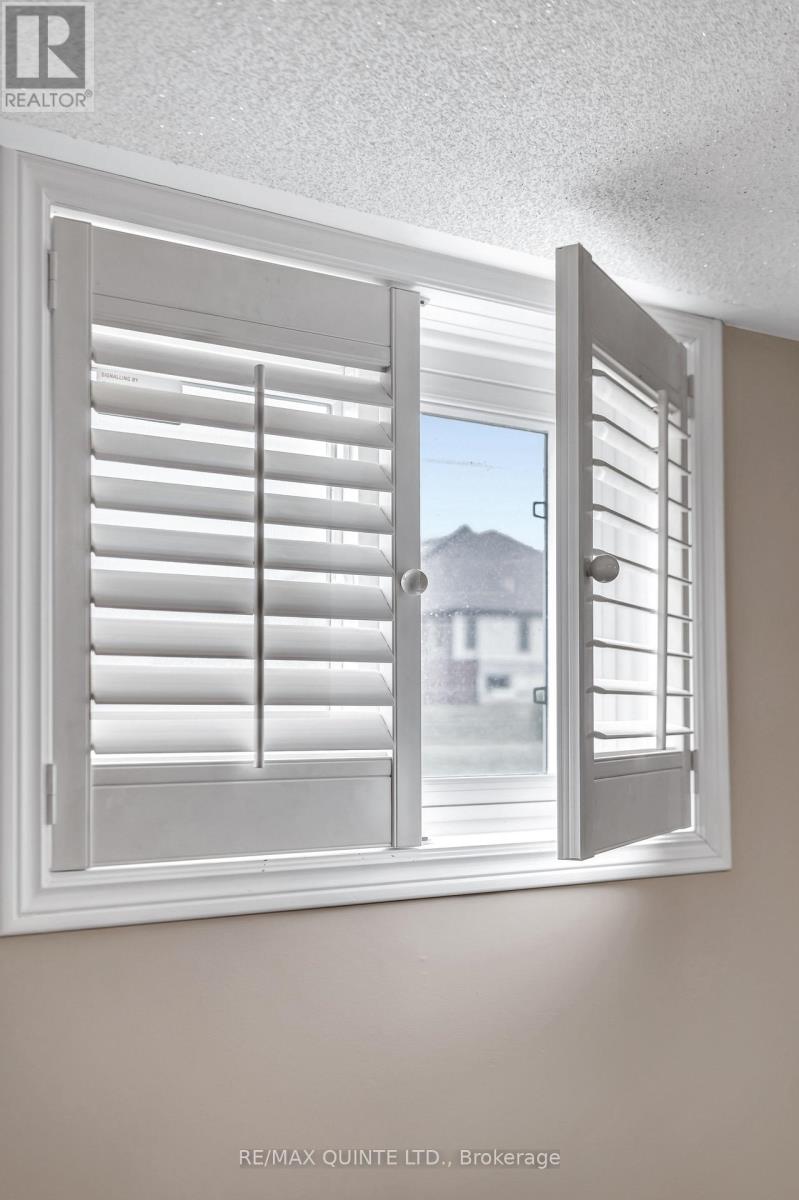 94 Cloverleaf Drive, Belleville, Ontario  K8N 4Z5 - Photo 28 - X12593686