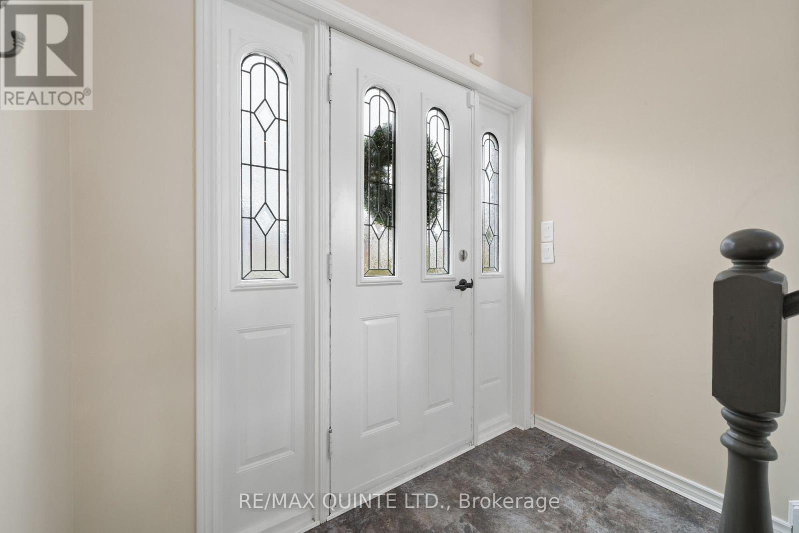 94 Cloverleaf Drive, Belleville, Ontario  K8N 4Z5 - Photo 3 - X12593686