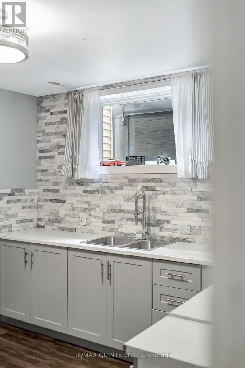 94 Cloverleaf Drive, Belleville, Ontario  K8N 4Z5 - Photo 33 - X12593686