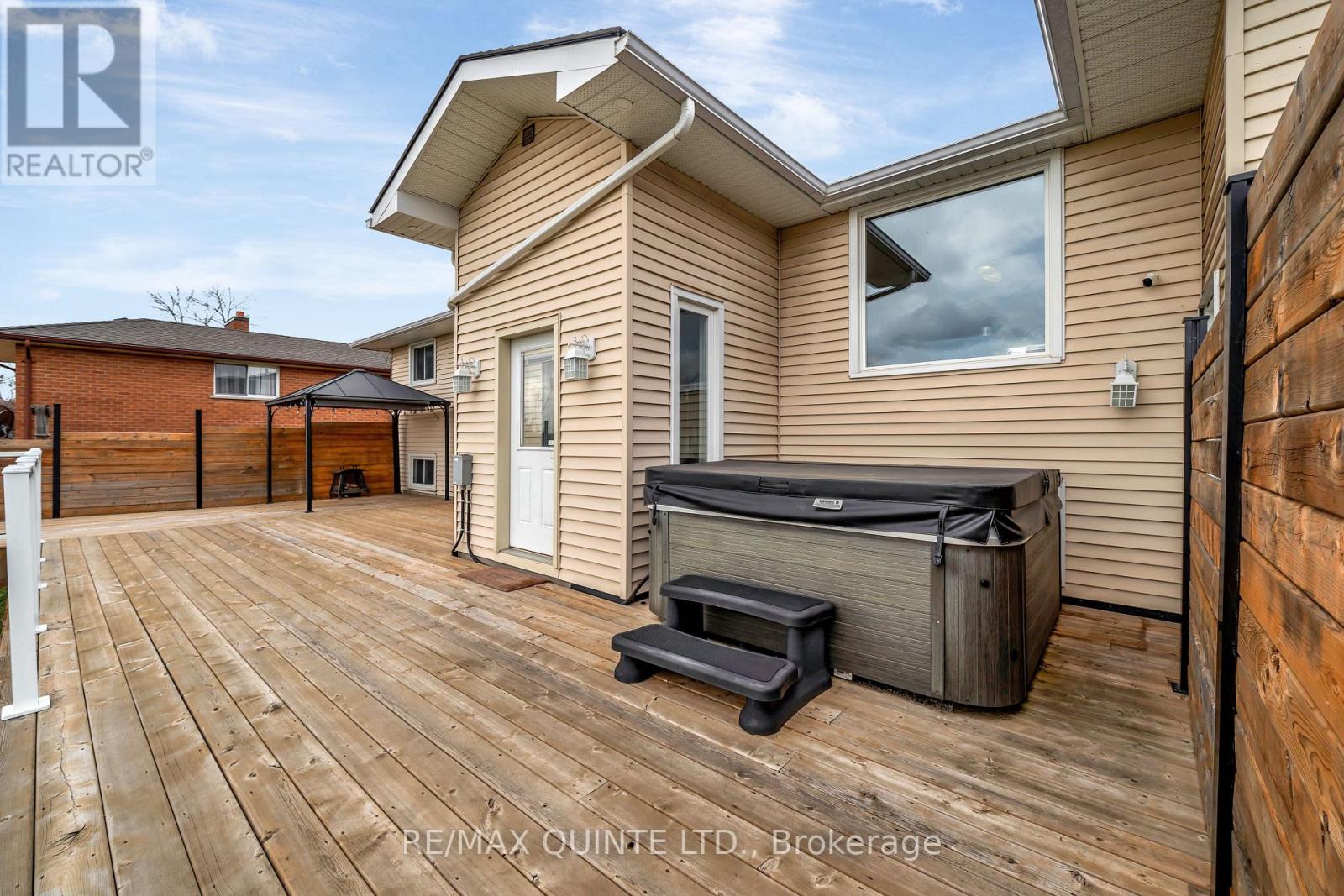 94 Cloverleaf Drive, Belleville, Ontario  K8N 4Z5 - Photo 41 - X12593686