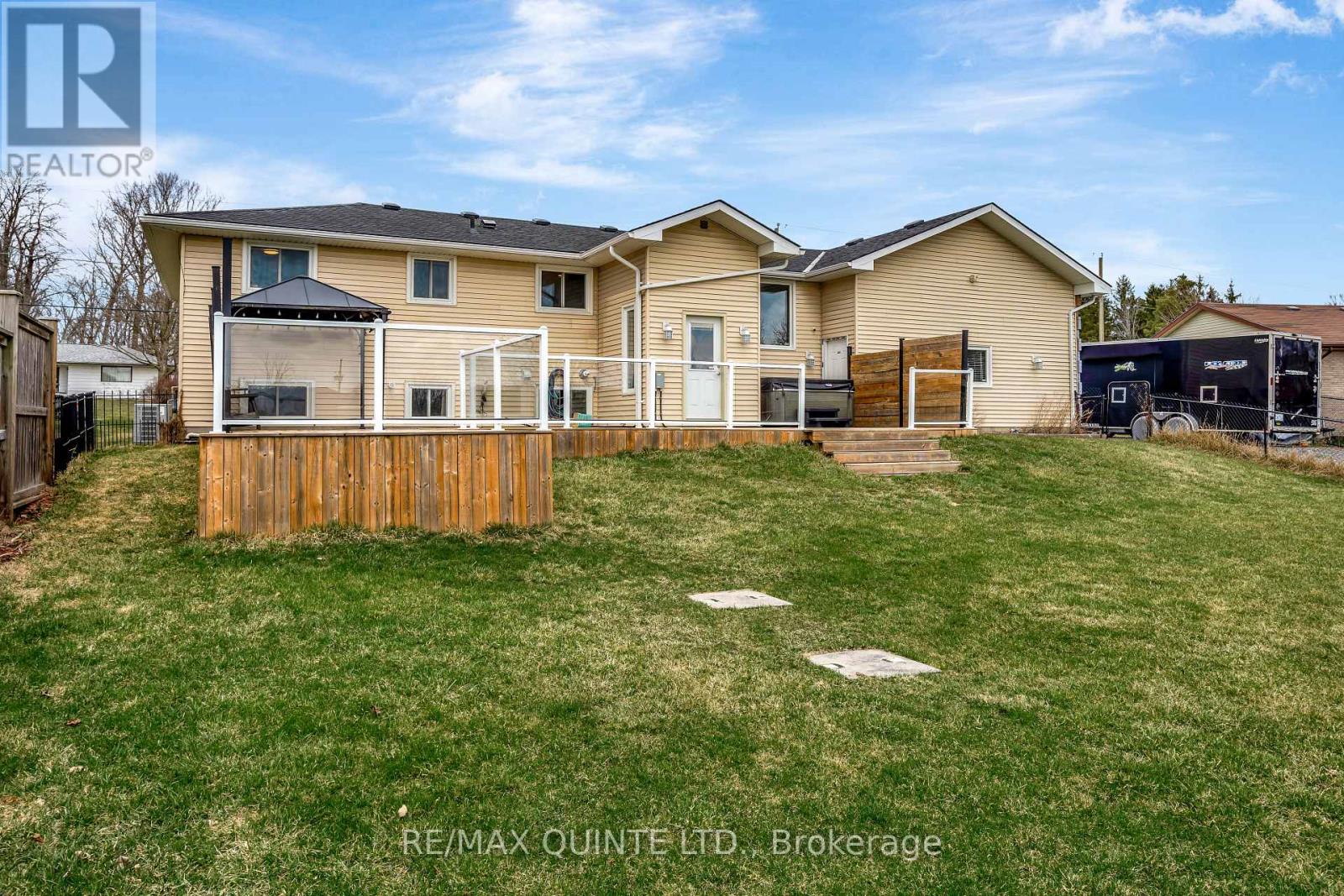 94 Cloverleaf Drive, Belleville, Ontario  K8N 4Z5 - Photo 42 - X12593686