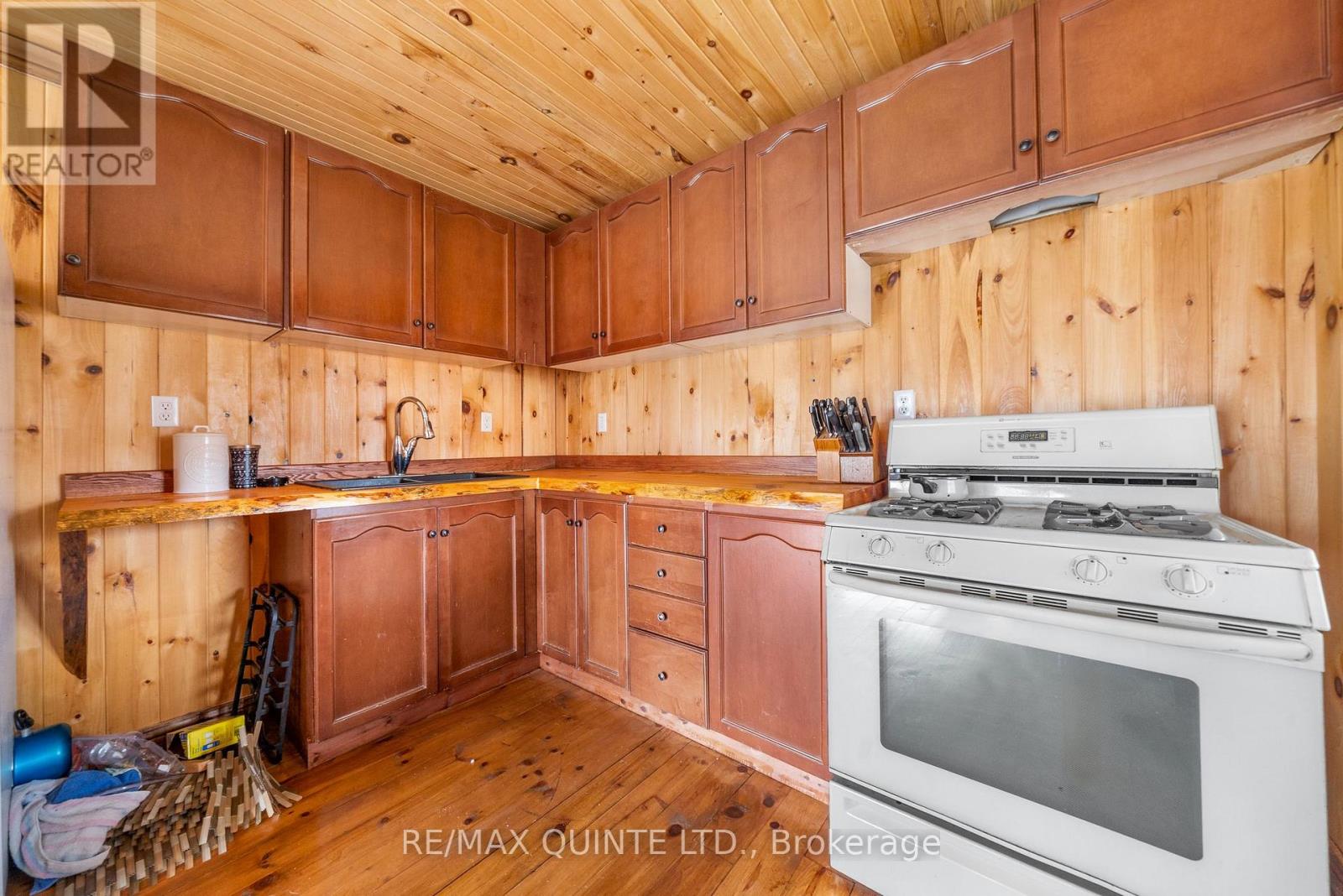 1340 Flinton Road, Tweed, Ontario  K0H 1P0 - Photo 13 - X12593802