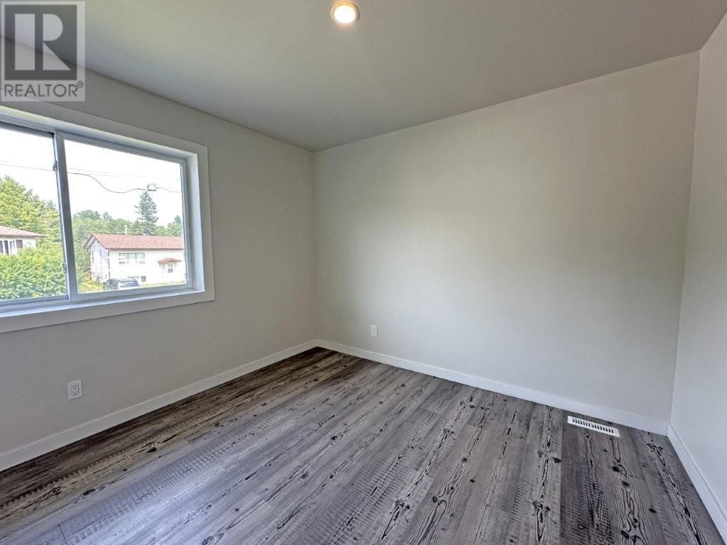 130 Harkness Street, Nipigon, Ontario  P0T 2J0 - Photo 20 - TB252372
