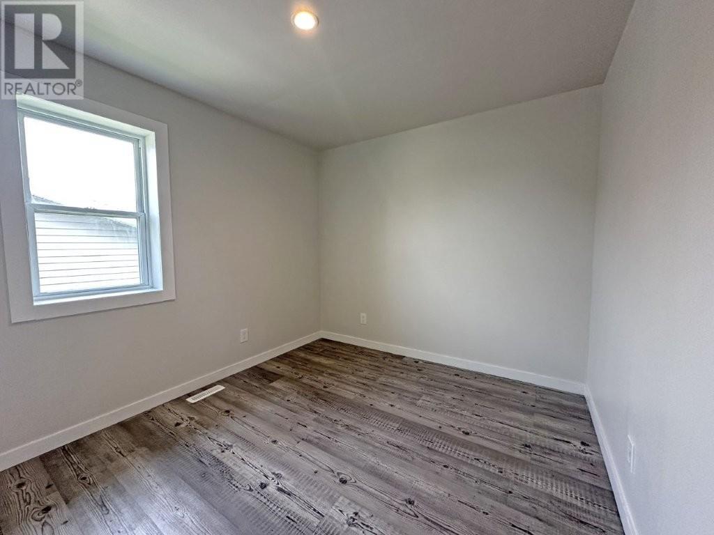 130 Harkness Street, Nipigon, Ontario  P0T 2J0 - Photo 23 - TB252372