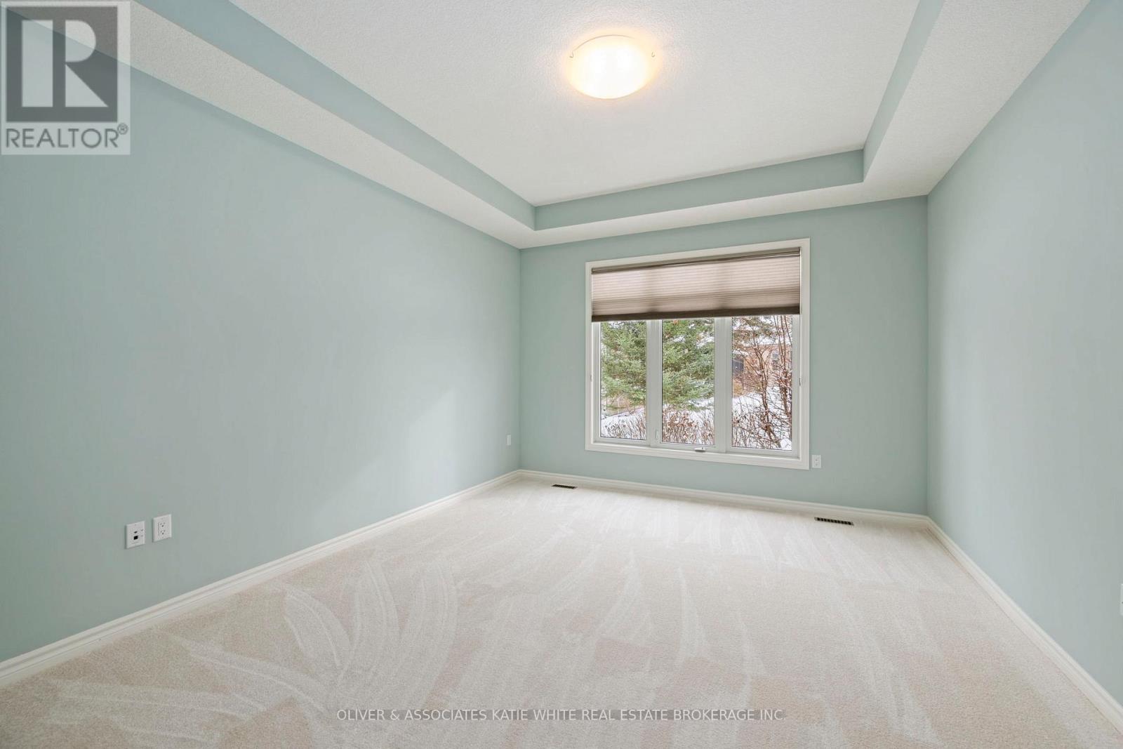 2205 Jack Nash Drive, London South, Ontario  N6K 5R3 - Photo 12 - X12593858