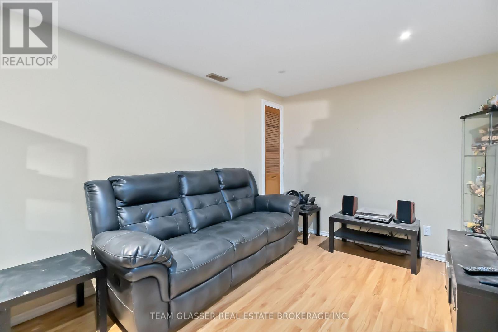 1 Cypress Street, St. Thomas, Ontario  N5R 1N2 - Photo 18 - X12593930