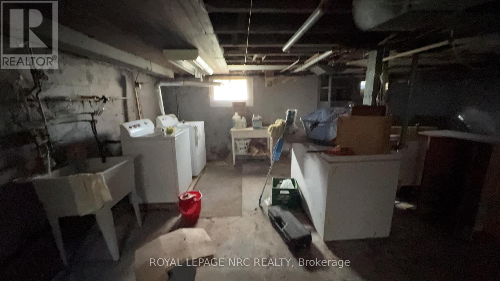 4579 Eastwood Crescent, Niagara Falls, Ontario  L2E 1B1 - Photo 38 - X12591154