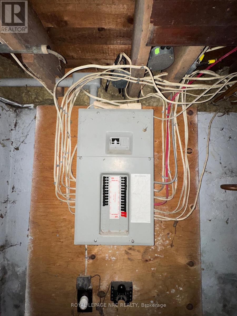 4579 Eastwood Crescent, Niagara Falls, Ontario  L2E 1B1 - Photo 37 - X12591154