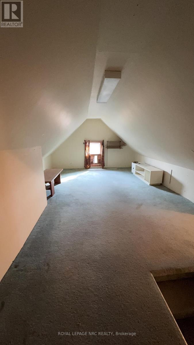 4579 Eastwood Crescent, Niagara Falls, Ontario  L2E 1B1 - Photo 27 - X12591154