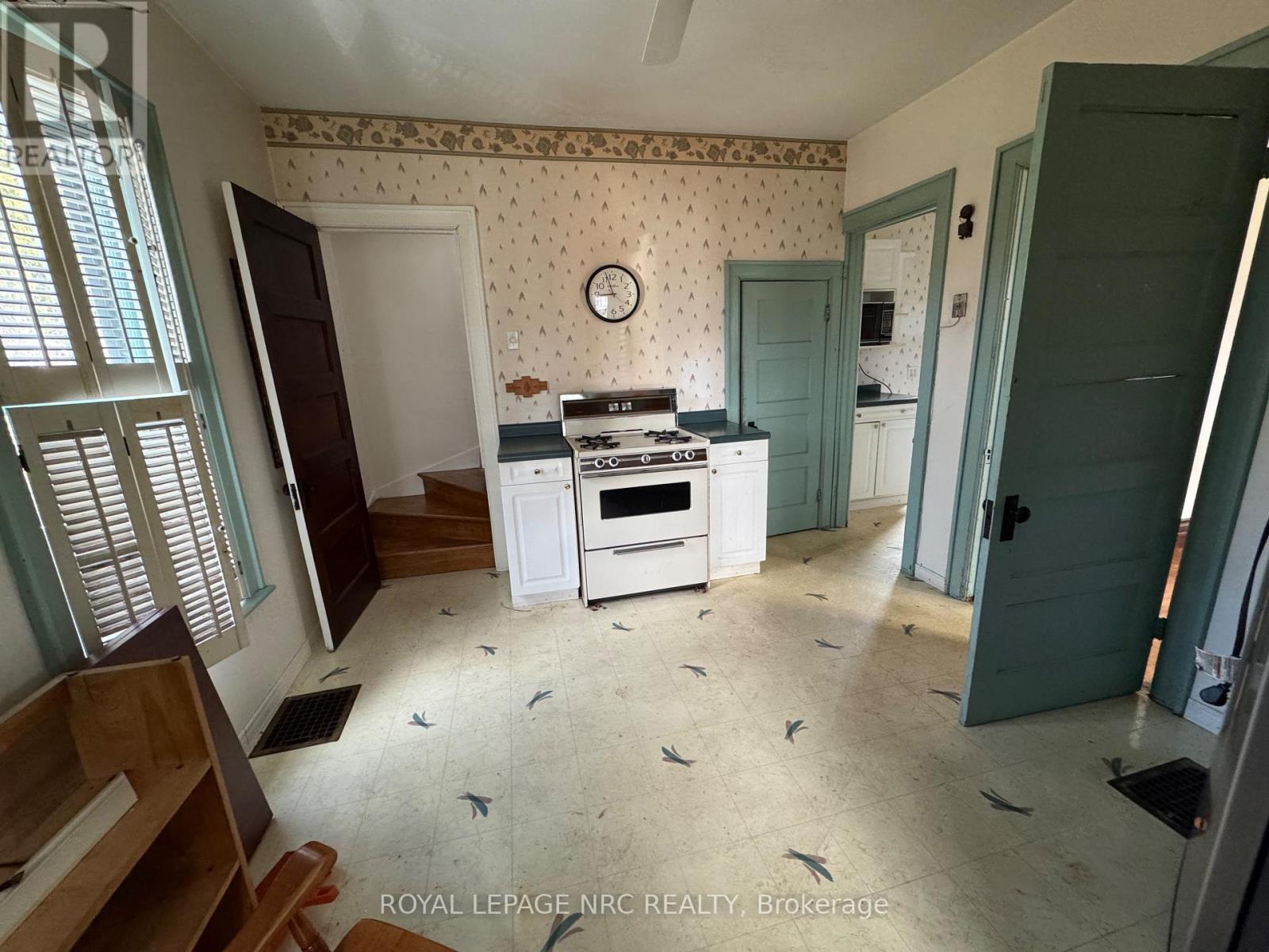 4579 Eastwood Crescent, Niagara Falls, Ontario  L2E 1B1 - Photo 30 - X12591154