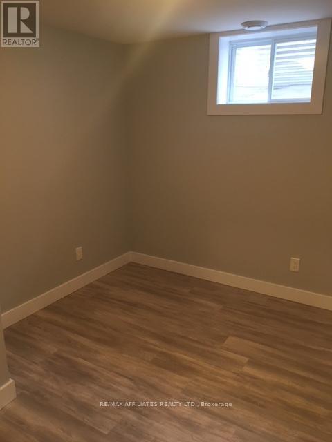 B - 1258 Firestone Crescent, Ottawa, Ontario K2C 3E3 - Photo 11 - X12593850