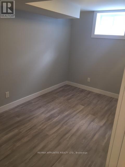 B - 1258 Firestone Crescent, Ottawa, Ontario K2C 3E3 - Photo 12 - X12593850