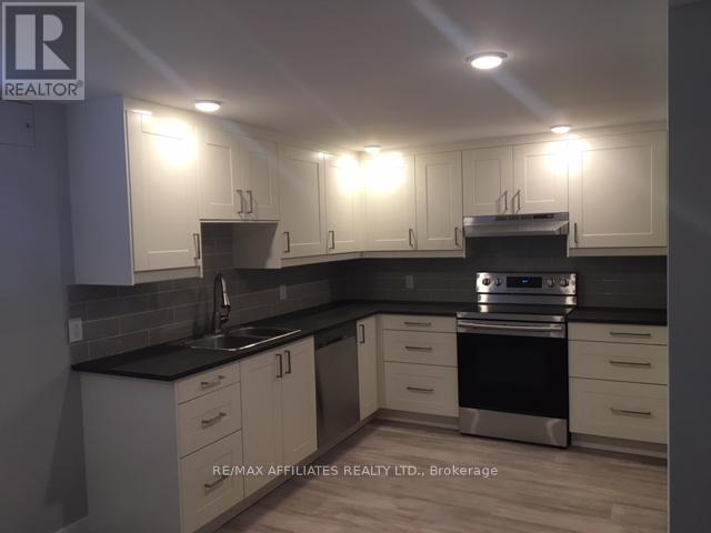 B - 1258 Firestone Crescent, Ottawa, Ontario K2C 3E3 - Photo 5 - X12593850