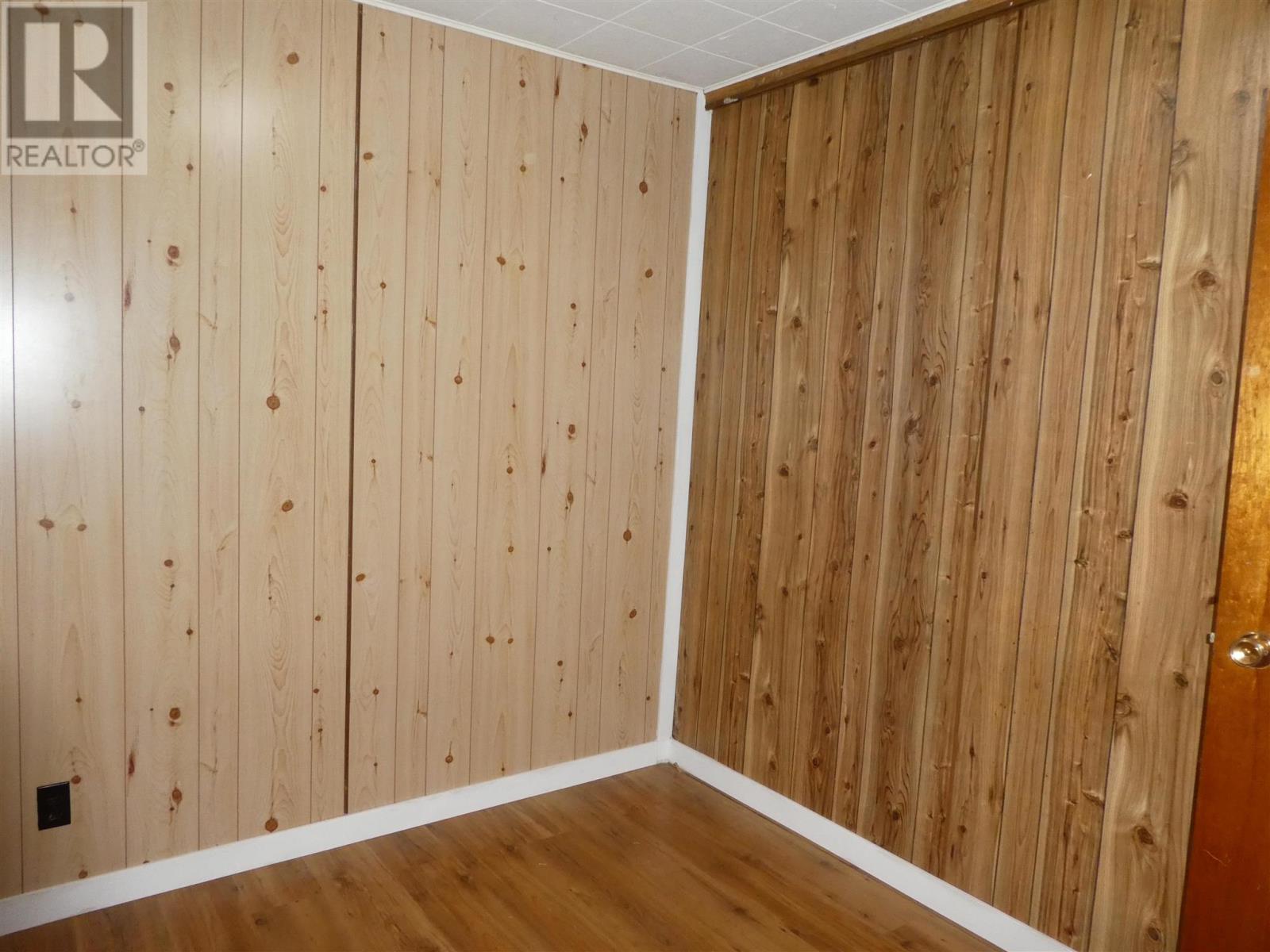 208 Third Ave Se, Geraldton, Ontario  P0T 1M0 - Photo 31 - TB243571