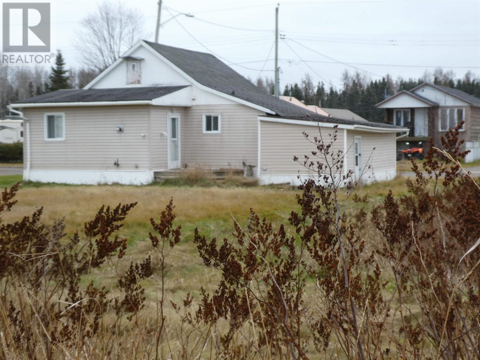 208 Third Ave Se, Geraldton, Ontario  P0T 1M0 - Photo 33 - TB243571