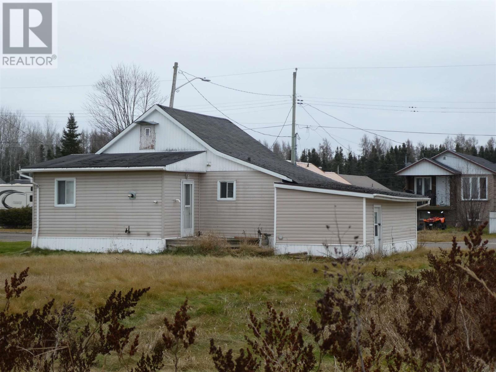 208 Third Ave Se, Geraldton, Ontario  P0T 1M0 - Photo 34 - TB243571