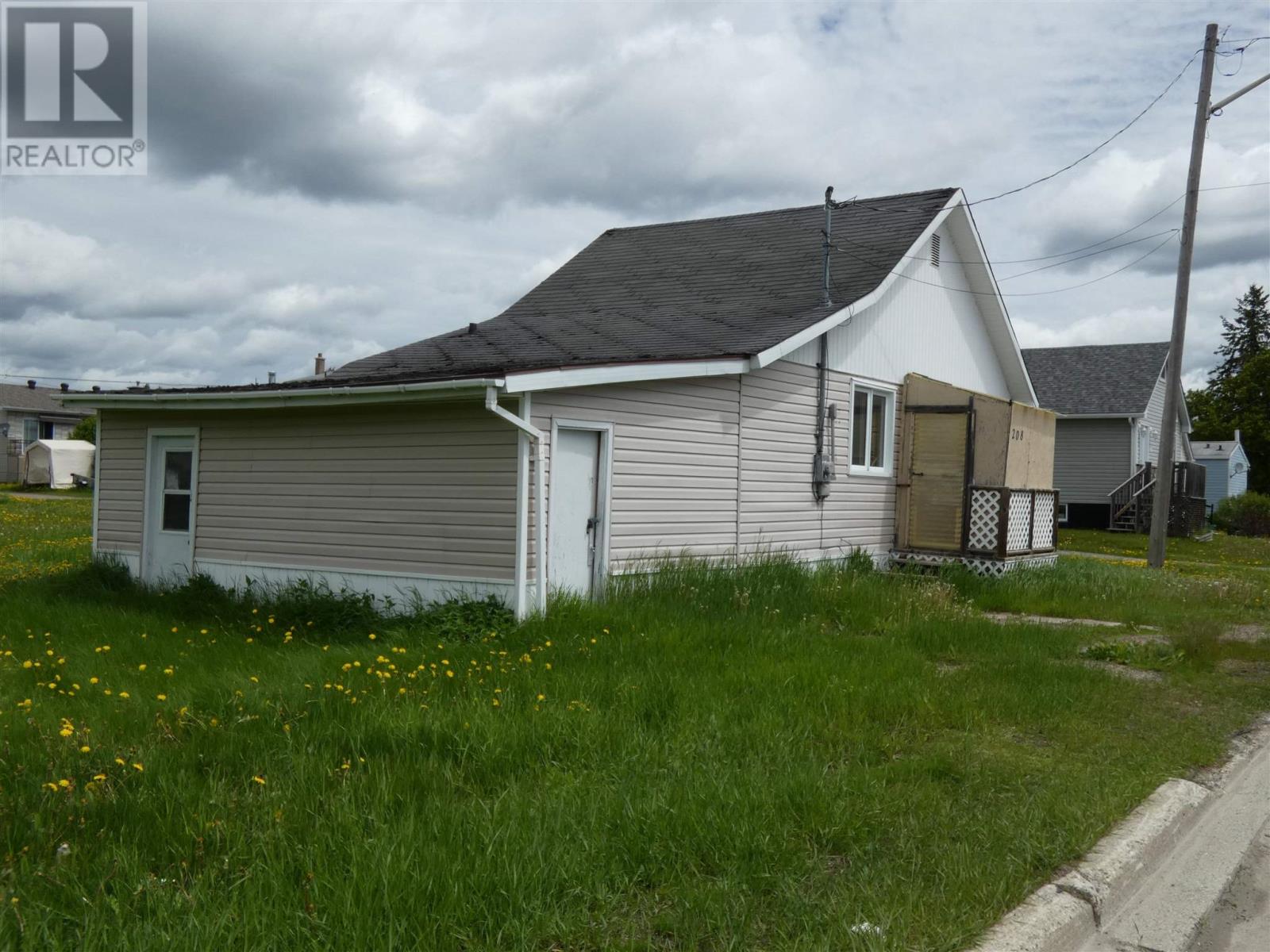 208 Third Ave Se, Geraldton, Ontario  P0T 1M0 - Photo 43 - TB243571
