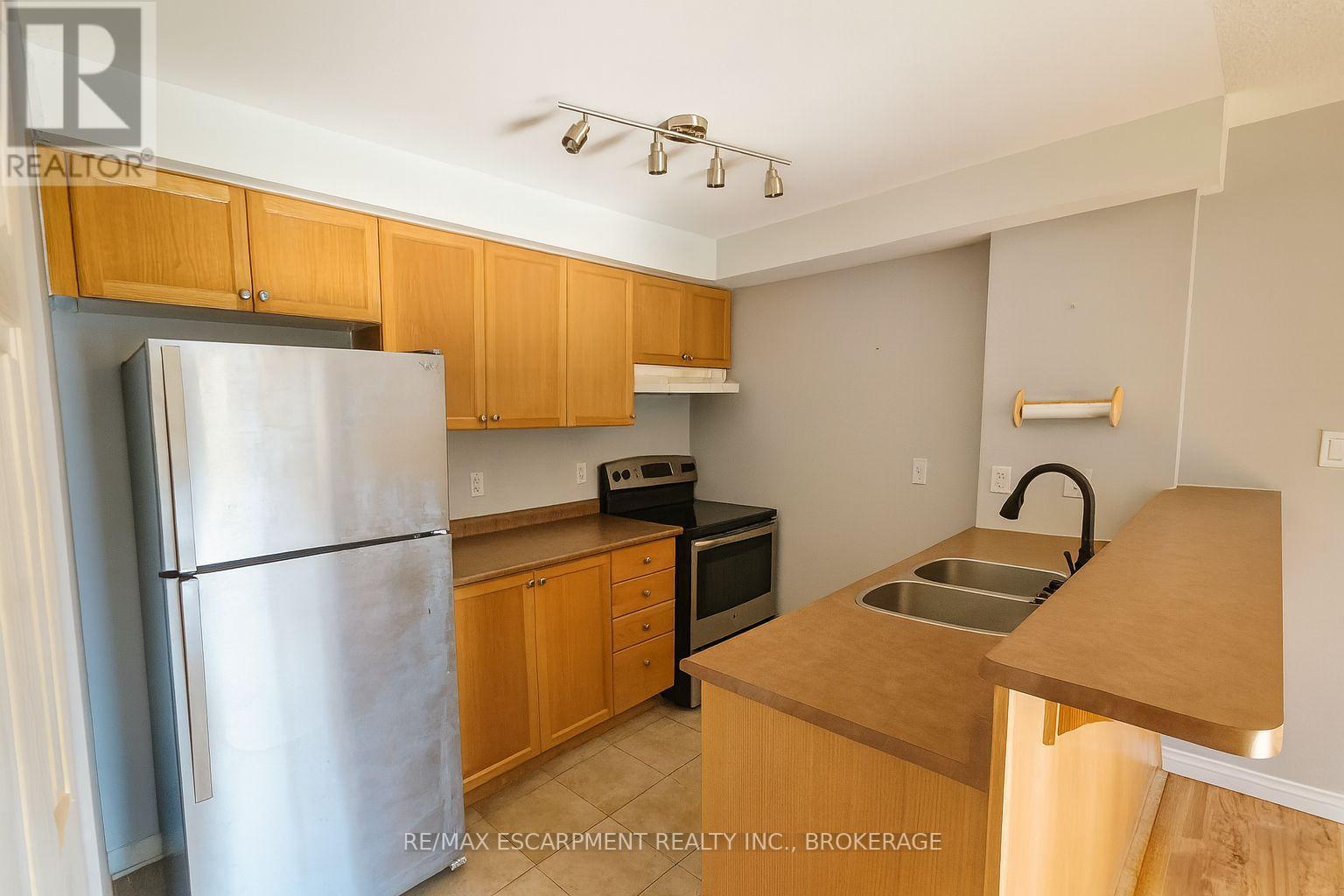 209 - 75 Shipway Avenue, Clarington, Ontario  L1B 0B6 - Photo 4 - E12593870