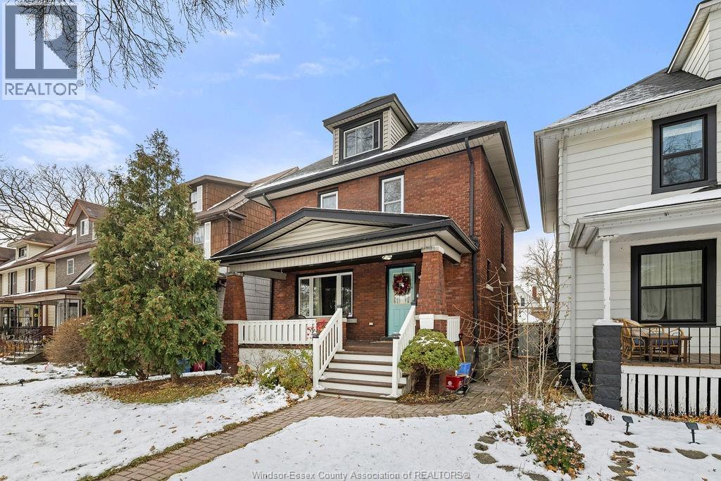 815 Moy Avenue, Windsor, Ontario  N9A 2N7 - Photo 3 - 25030958
