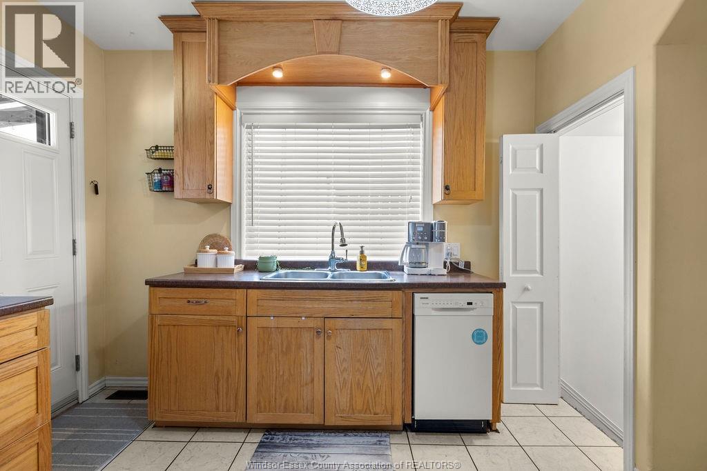 815 Moy Avenue, Windsor, Ontario  N9A 2N7 - Photo 17 - 25030958