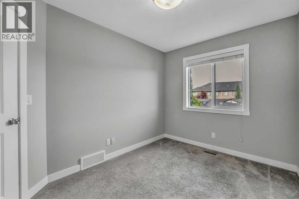 315 Hillcrest Drive Sw, Airdrie, Alberta  T4B 4C7 - Photo 21 - A2268757