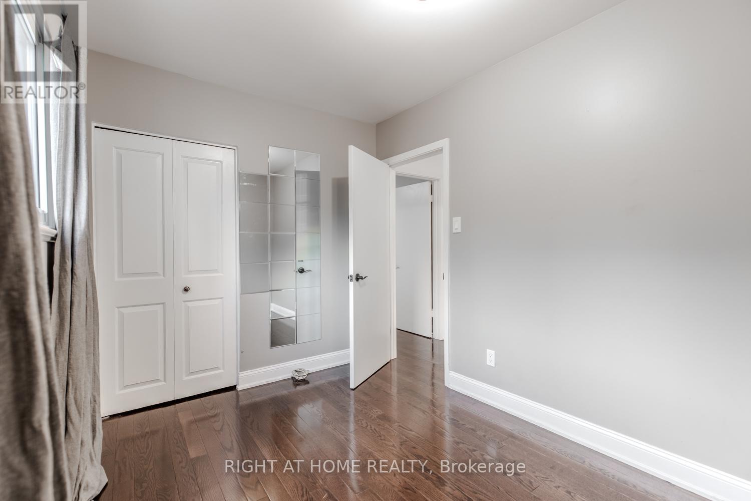 12 Murellen Crescent, Toronto, Ontario  M4A 2K5 - Photo 22 - C12419384