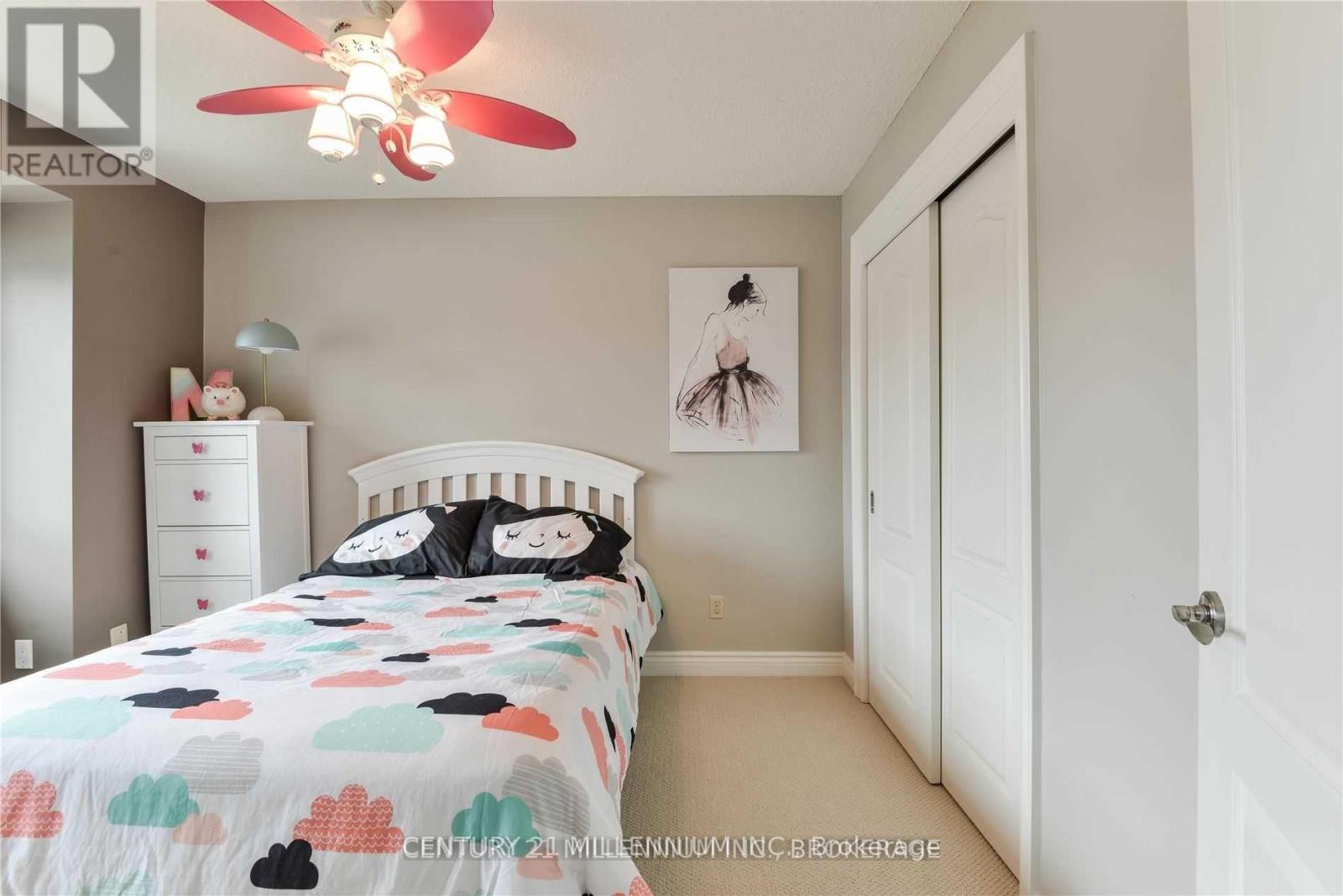 32 Gardenia Way, Caledon, Ontario  L7C 1B2 - Photo 15 - W12593334