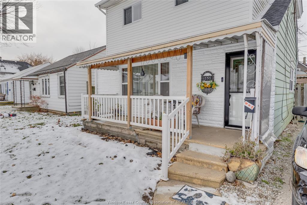 1757 Cadillac Street, Windsor, Ontario N8Y 2V7 - Photo 2 - 25030963
